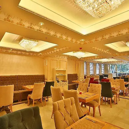Emirhan Palace Hotel 4*