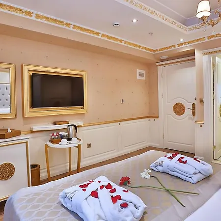Hotel Emirhan Palace 4*