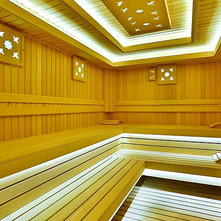 Emirhan Palace Hotell 3*