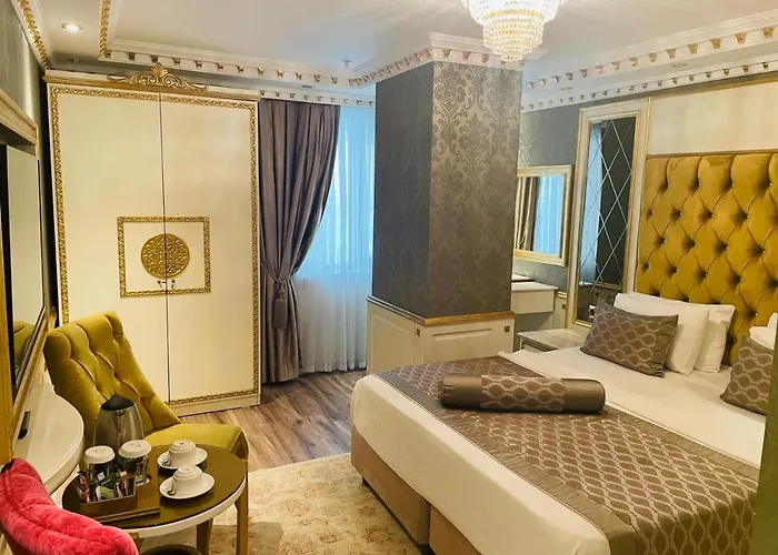 Emirhan Palace 4*