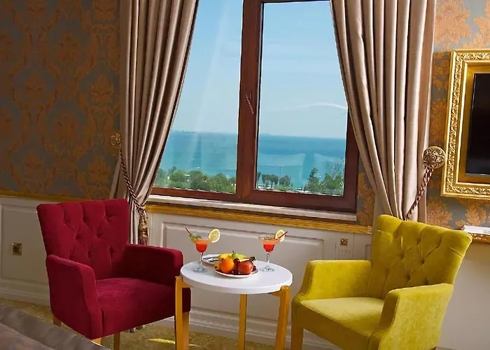 Emirhan Palace 4*