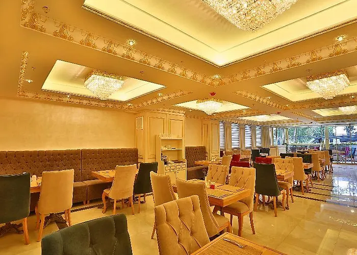 Emirhan Palace ホテル 4*