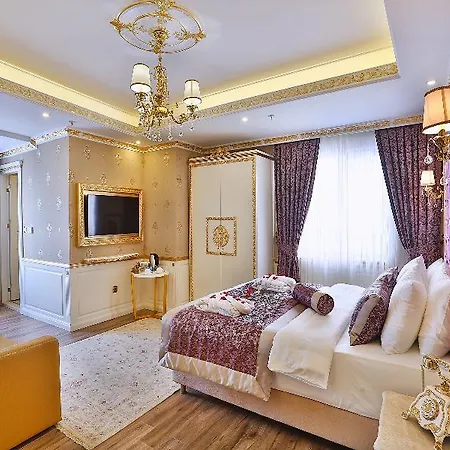 Emirhan Palace 4*