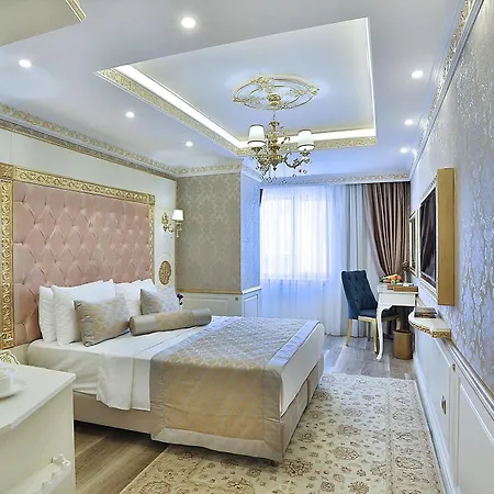 Hotel Emirhan Palace