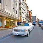 Hotel Emirhan Palace Istanbul