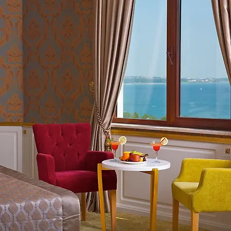Emirhan Palace